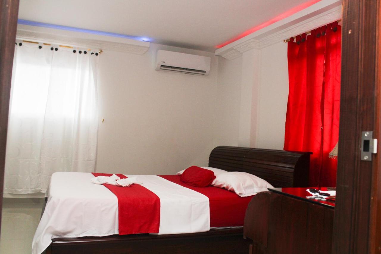 Hotel Velices บูกา ภายนอก รูปภาพ