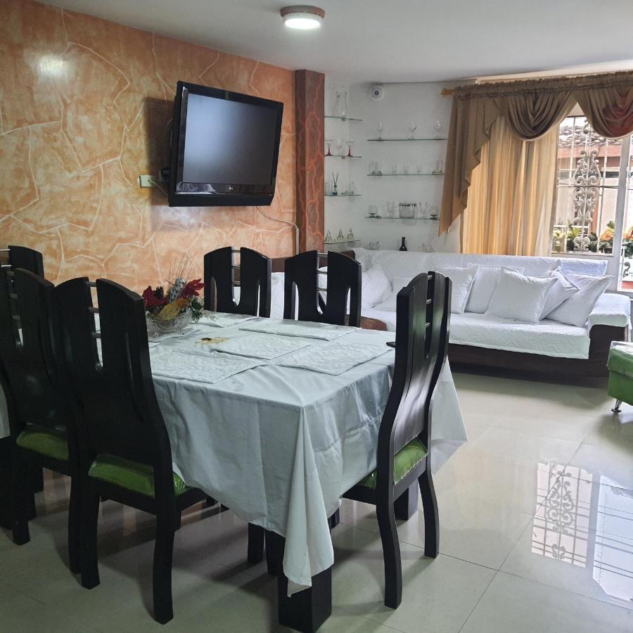 Hotel Velices บูกา ภายนอก รูปภาพ